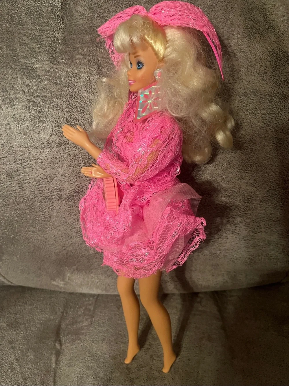 Vintage 1990 Mattel Lights and Lace Barbie Doll #9725